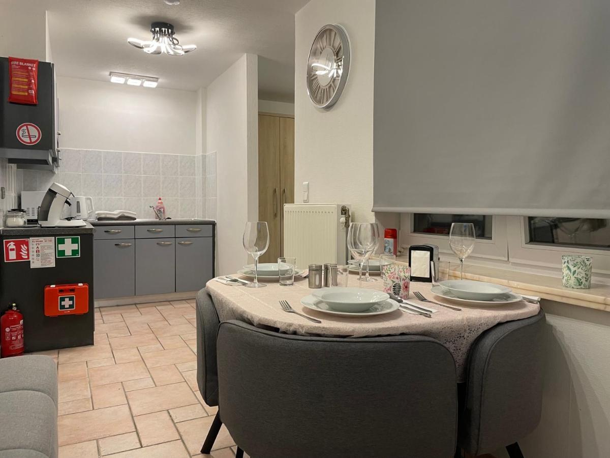 Gezellige Studio-1 slaapkamer *4p* strand/zee 50m Oostende Buitenkant foto